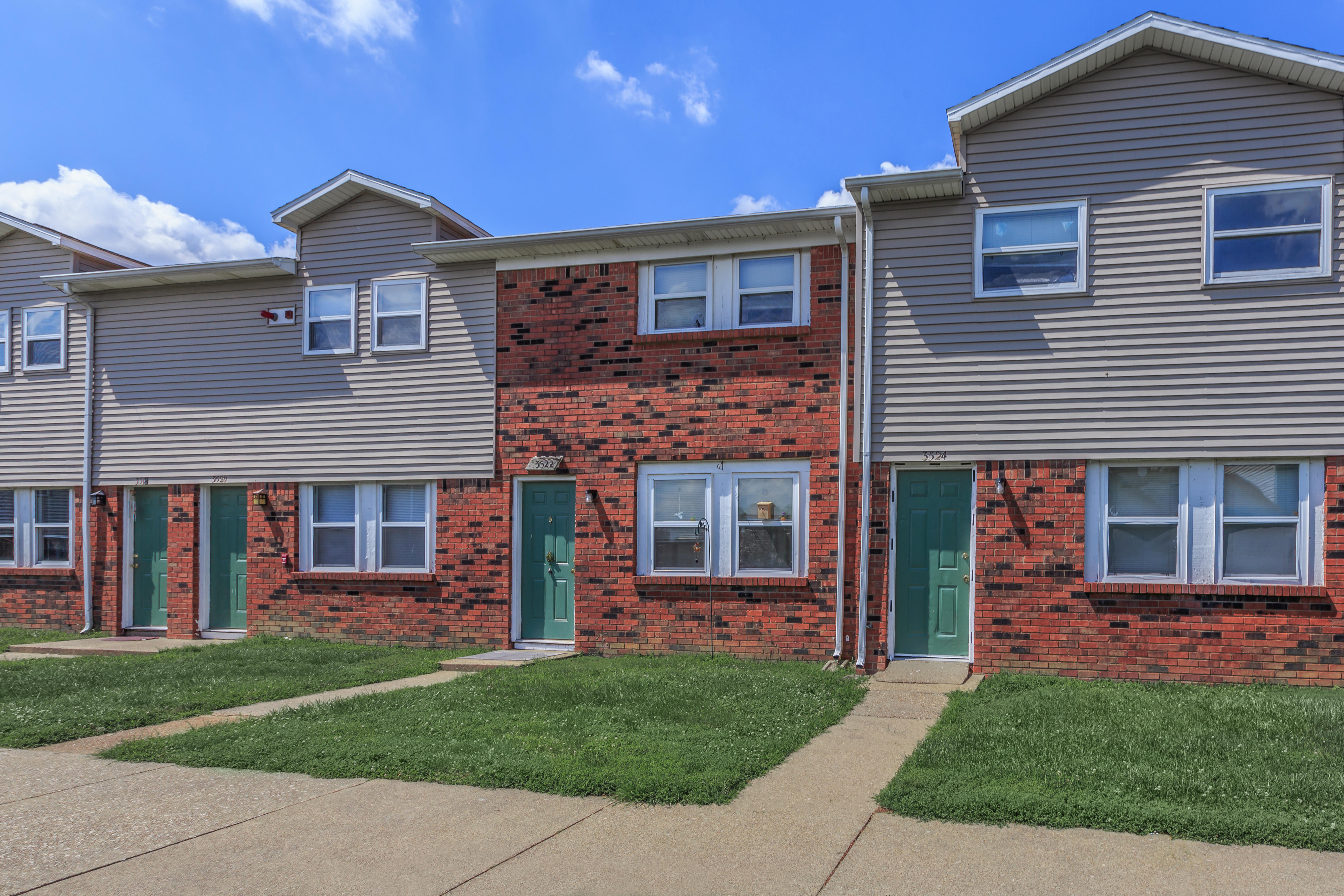 Arbors at Evansville The Multifamily Advisory Group at Cushman